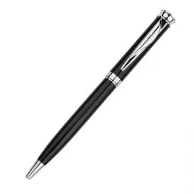 Химикал черен  Black & White снимка