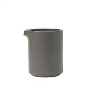 Blomus каничка за мляко и сметана Pilar-  цвят сив (pewter)